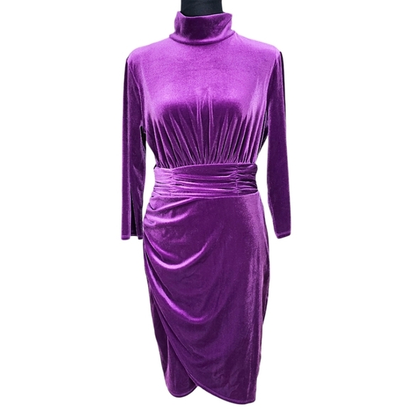 London Times Ruched Velvet Dress Womens Size 8 Purple Whimsigoth Mob Wife Unique - Picture 2 of 13